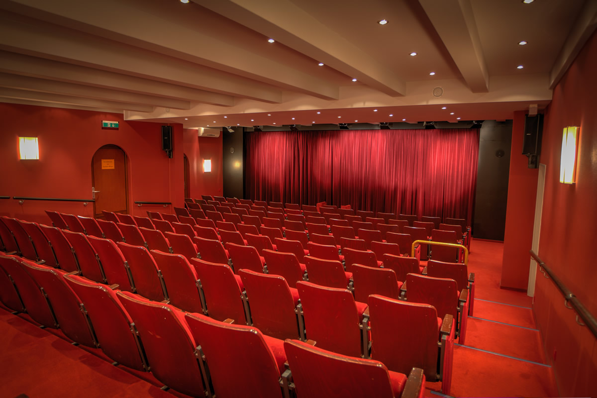 Lachmöwen-Theater Laboe